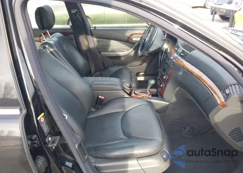 2002 Mercedes-Benz S 500 из США, поврежденный, VIN WDBNG75JX2A239708